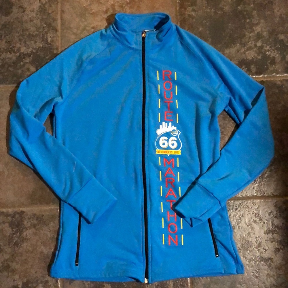 2017 Tulsa Route 66 half marathon, full zip. S.
